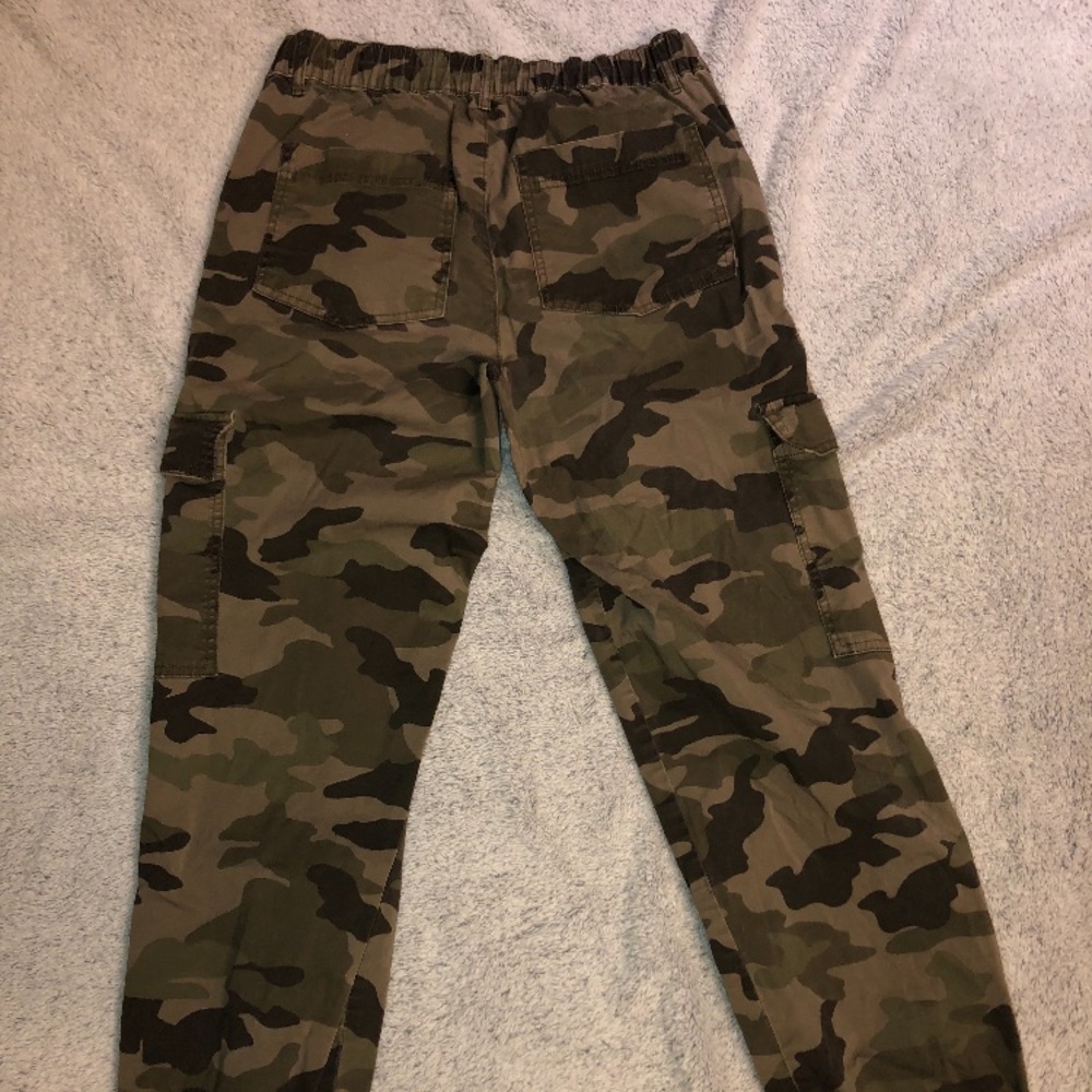 Camo cargo pants